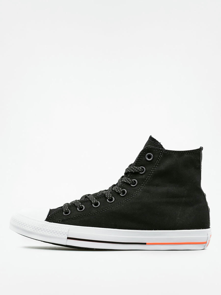 Converse Chuck Taylor All Star – Timeless Black with a Modern Twist